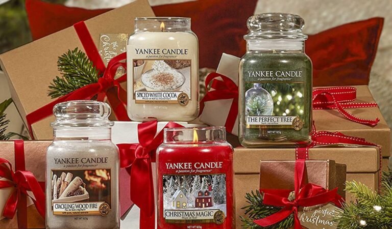 Best Christmas Candles: Top Holiday Scents for Festive Homes